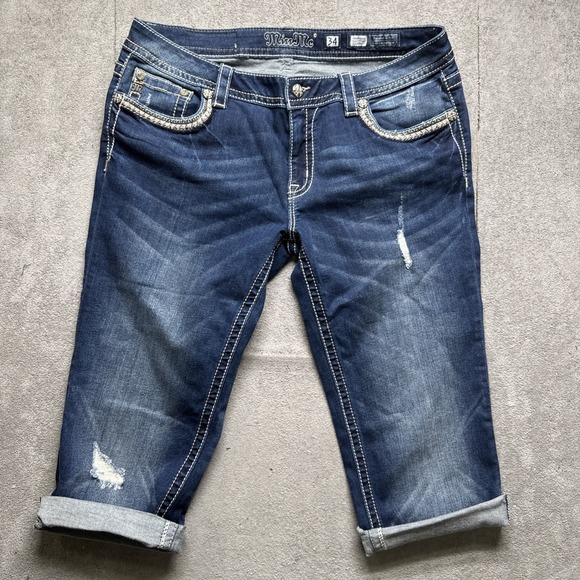 SOLD - Picture 3 of 11